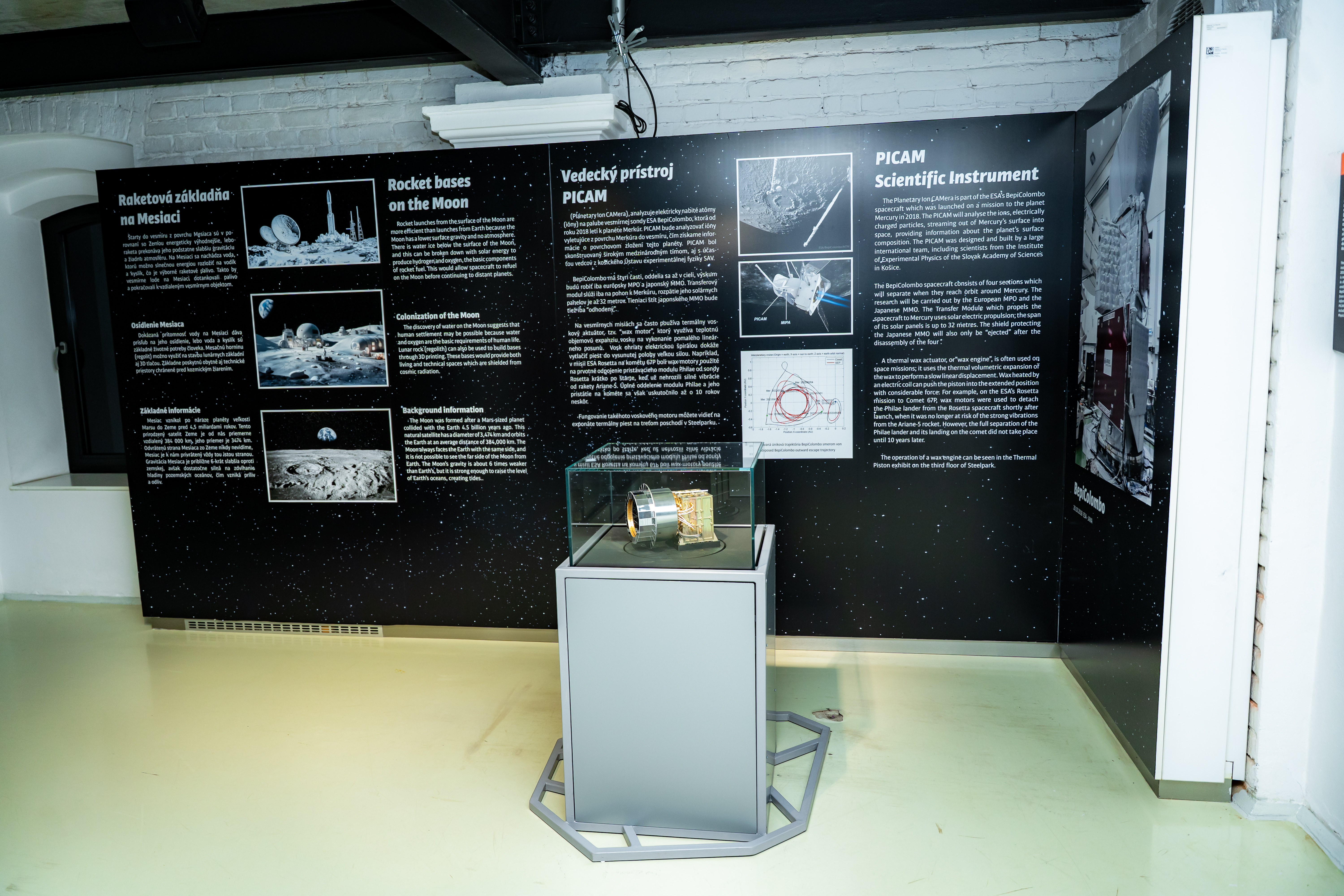 Otvorenie obnovy expozicie v Steelparku -39